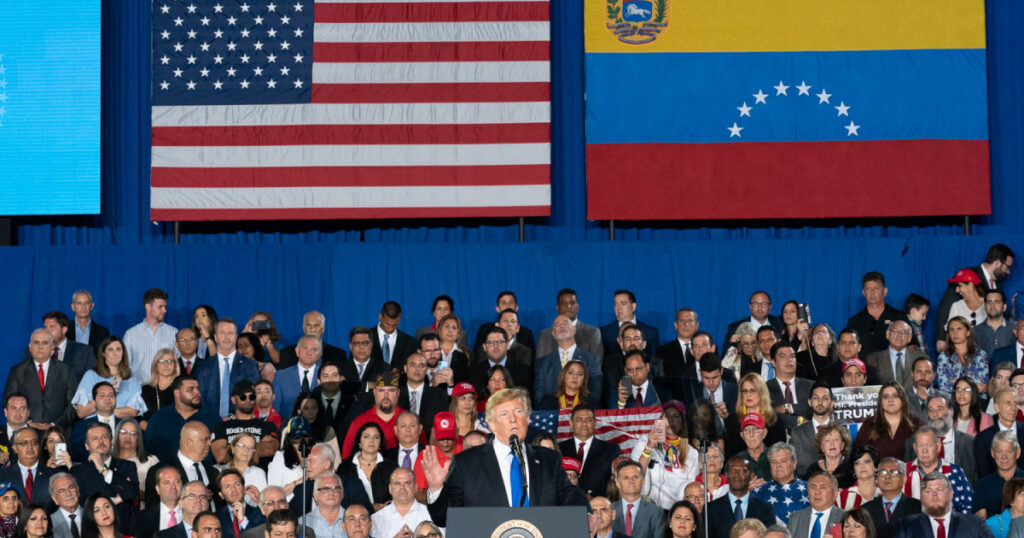 Leiksýning Trumps í Karíbahafi