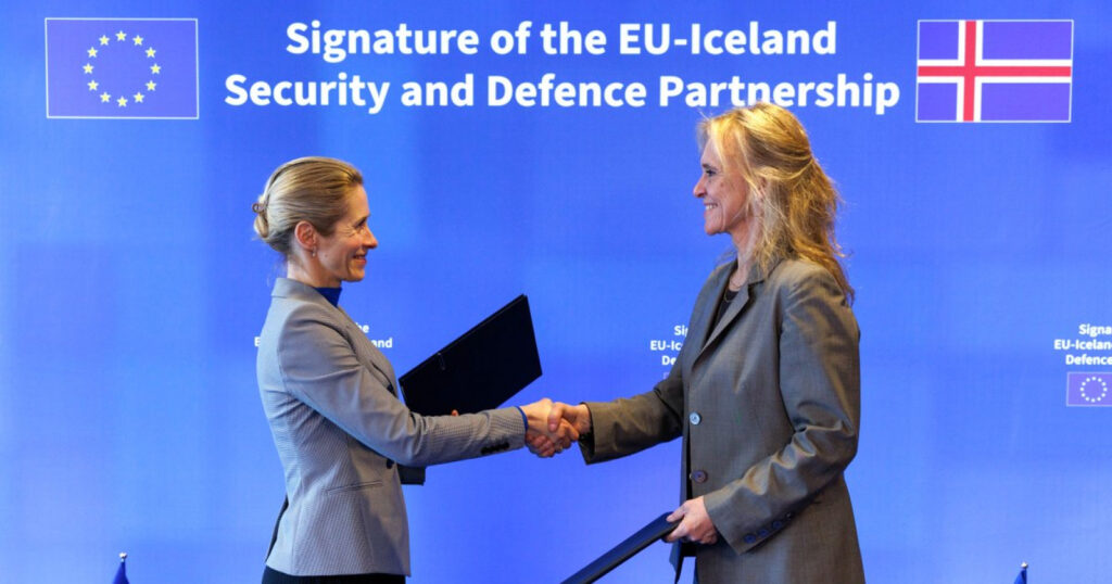 Ísland umræðulaust markaður bás í alþjóðamálum